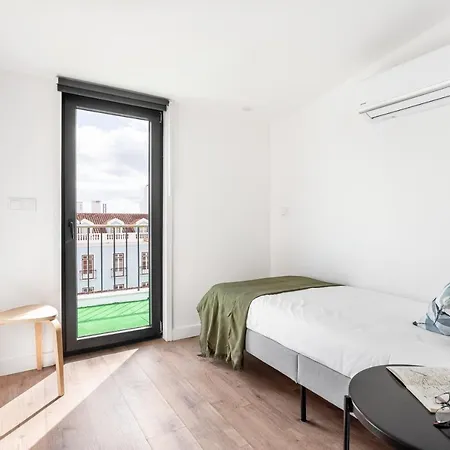 Altido Sunny Apt With Terrace Near Centre Appartement Lisboa