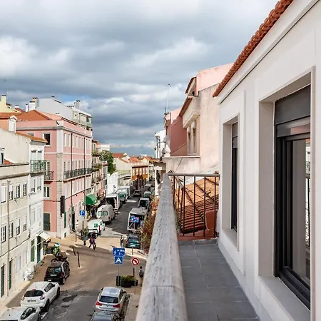 Altido Sunny Apt With Terrace Near Centre * Lisboa